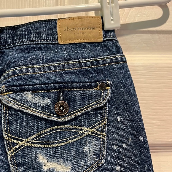 Abercrombie jeans - Picture 1 of 4